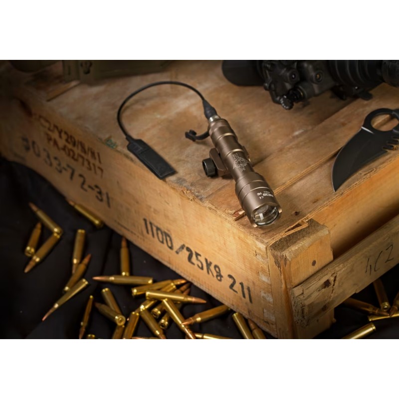 NIGHT EVOLUTION M600U ULTRA SCOUT WEAPONLIGHT - DARK EARTH