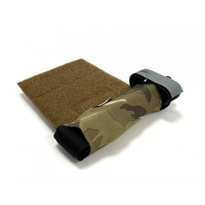 WARRIOR ASSAULT SYSTEMS PORTA LACCI EMOSTATICI UNIVERSALE CON VELCRO TAGLIO LASER - MULTICAM 