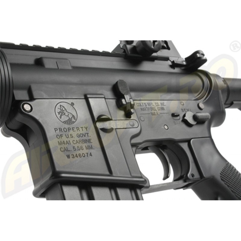 Tokyo Marui M4 CQB-R SRE - Nero