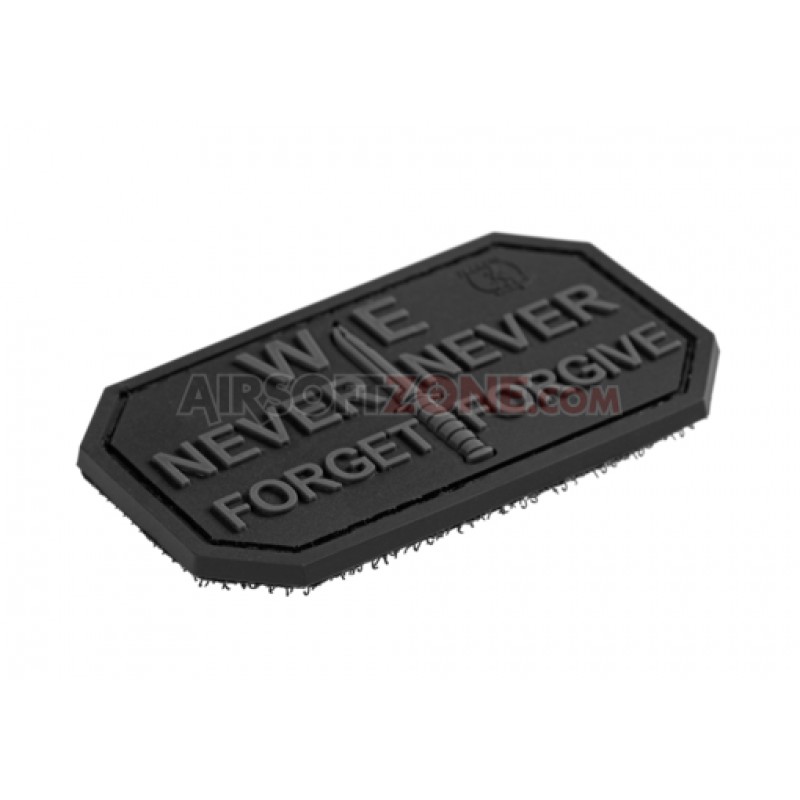PATCH CAUCIUC - MESAJ NEVER FORGET - BLACK