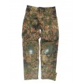  Pantaloni militari