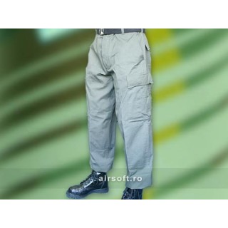 PRE-WASHED RIPSTOP TROUSERS (OLIVE)