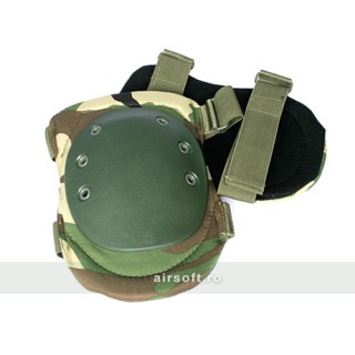 WOODLAND KNEE PADS