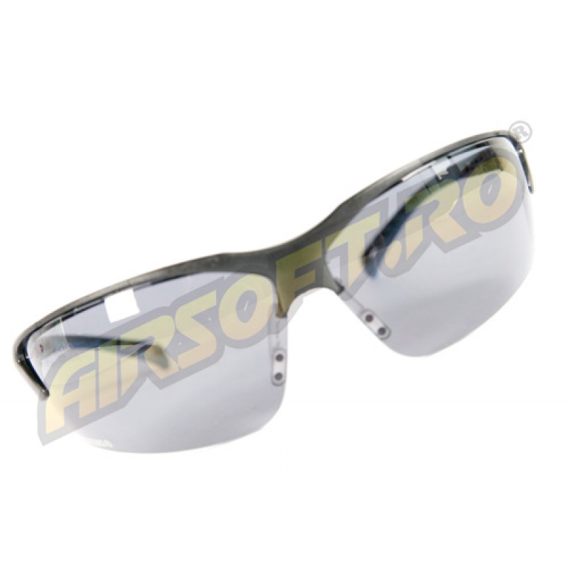 BLACK LENS PROTECTIVE GLASSES WITH ADJUSTABLE TEMPLATES