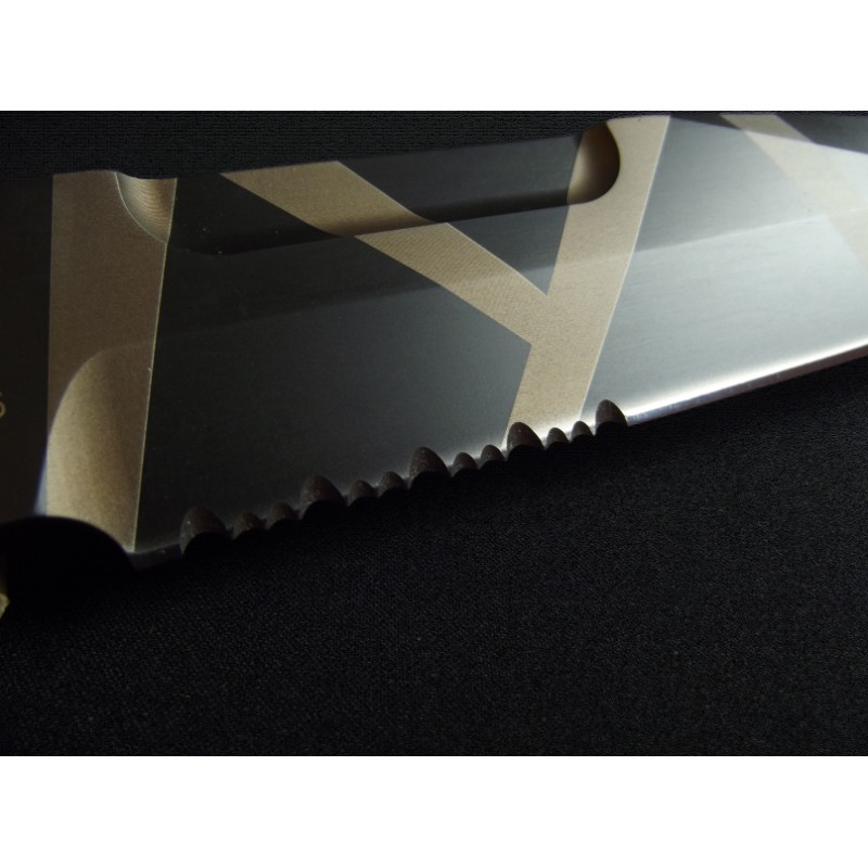 FULCRUM KNIFE - DESERT WARFARE FULCRUM KNIFE - DESERT WARFARE