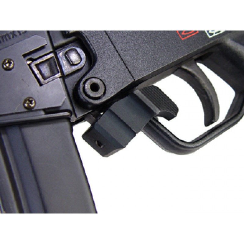 QUICK RELEASE MAG CATCH