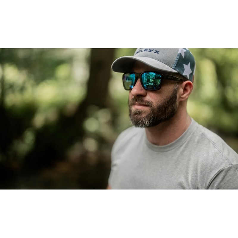 OCHELARI MODEL TREK - LENSES CAPTIVATE POLARIZED BLUE MIRROR - FRAME GLOSS CRYSTAL DARK GREY