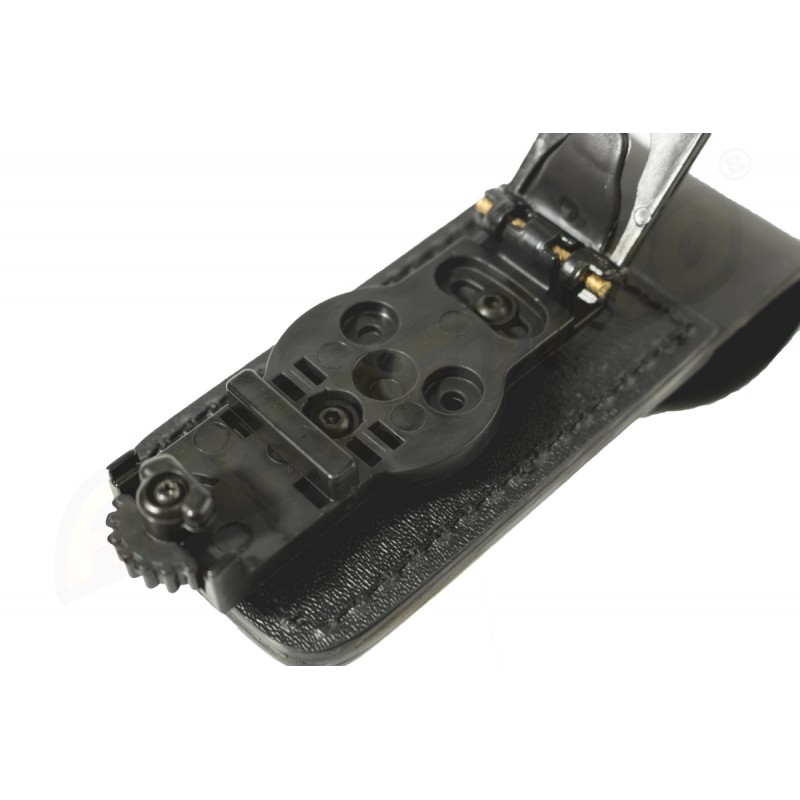 KING COBRA CLOSED KYDEX MAGAZINE POUCH WITH MOLLE ATTACHMENT SYSTEM FOR BERETTA PX4