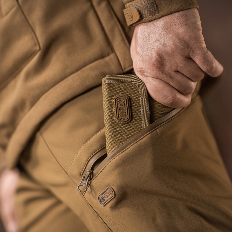 PANTALONI TACTICI SOFT SHEEL DE IARNA - COYOTE