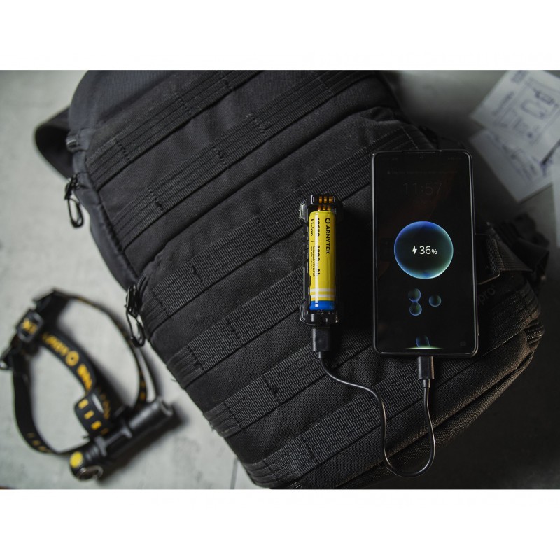 CARICABATTERIE PORTATILE ARMYTEK HANDY C1 PRO