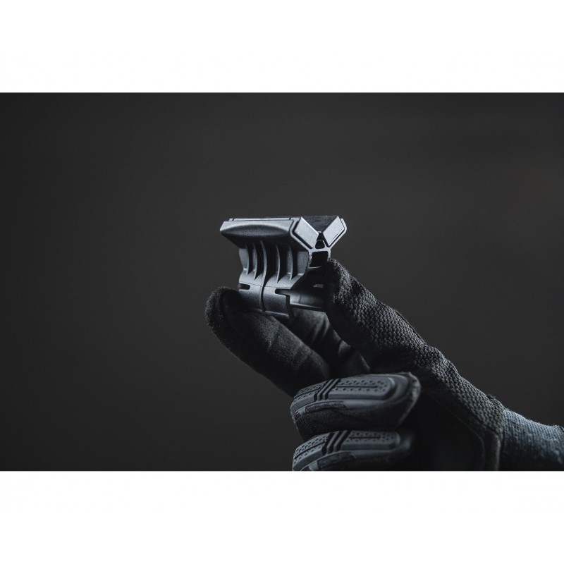 ARMYTEK MAGNETIC MOUNT FOR FLASHLIGHT AWM-03 ARMYTEK MAGNETIC MOUNT FOR FLASHLIGHT AWM-03