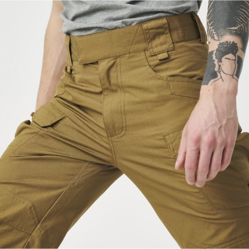PANTALONI MODEL UTP (URBAN TACTICAL PANTS) - COYOTE