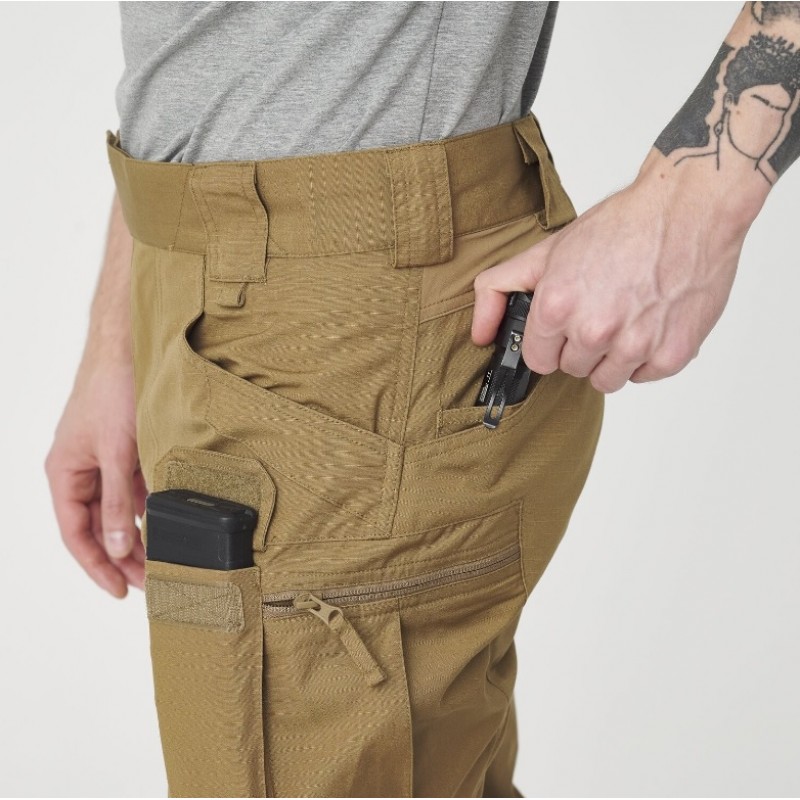 PANTALONI MODEL UTP (URBAN TACTICAL PANTS) - COYOTE