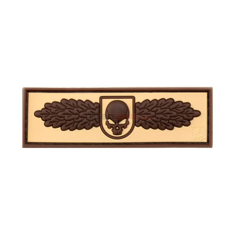 PATCH CAUCIUCAT - SOF SKULL BADGE - DESERT