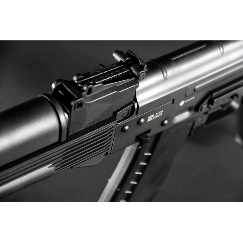 EVOLUTION SOFTAIR E-104 PARATROOPER ASSAULT RIFLE REPLICA