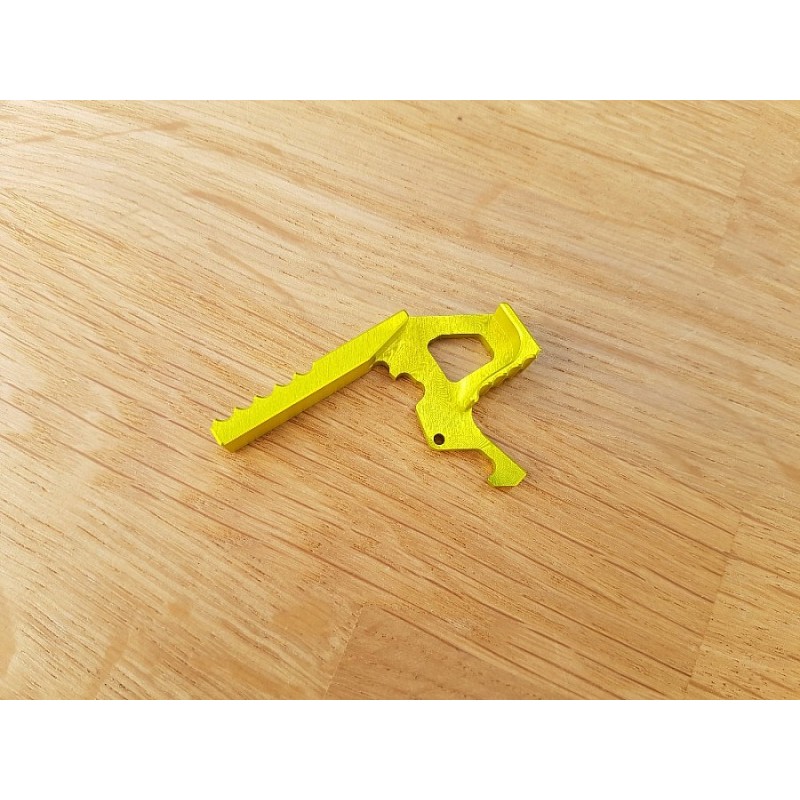 RETRO ARMS ESTENSIONE PER LEVA D'ARMAMENTO AR15/M4 CNC - TIPO A - GIALLO