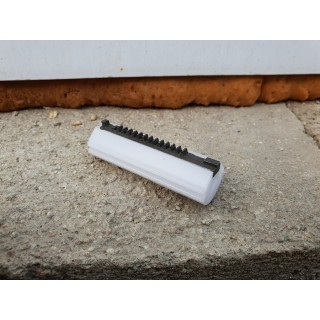 RETRO ARMS CNC PISTON 14,5 STEEL TEETH NEXT GEN - POM RETRO ARMS CNC PISTON 14,5 STEEL TEETH NEXT GEN - POM